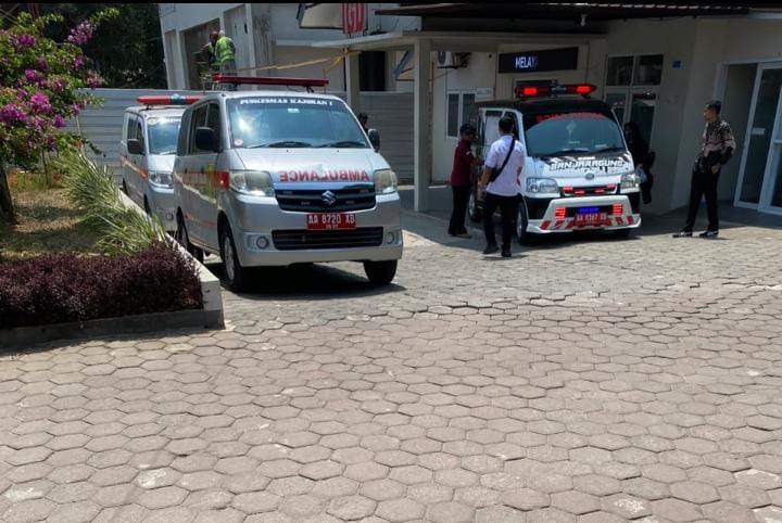 196 PASIEN MEMBANJIRI IGD DI MAGELANG, DUGAAN KERACUNAN ES BUAH DI KAJORAN JADI SOROTAN